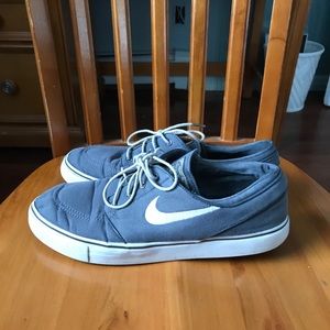 Nike SB Gray Janoski - Skate Sneakers size 10